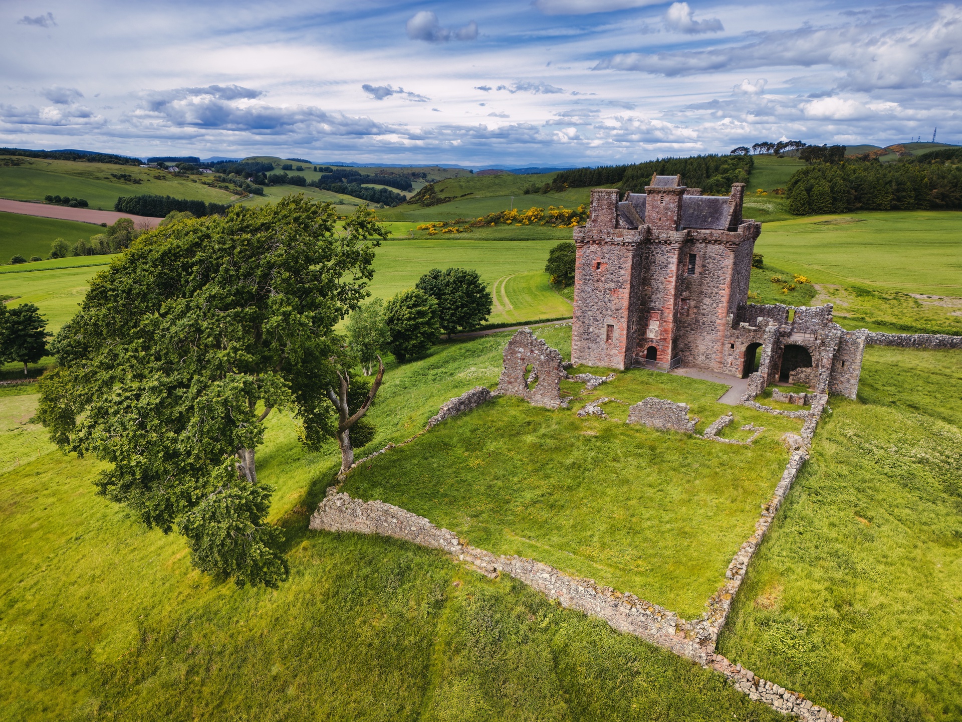 Balvaird Castle