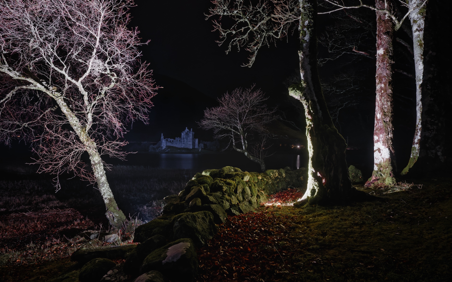 Kilchurn Castle by Night